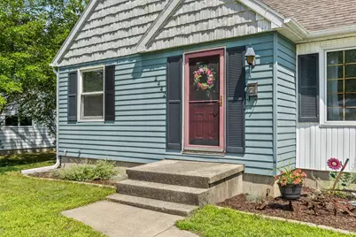 2442 De Laat Avenue SW, Wyoming, MI 49519 - Photo 2