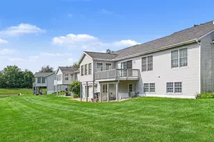 11286 Blue Heron Pkwy, Holland, MI 49424 - Photo 28
