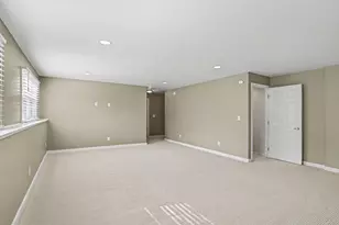 11286 Blue Heron Pkwy, Holland, MI 49424 - Photo 16