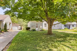 361 Cornell Dr, Battle Creek, MI 49017 - Photo 2