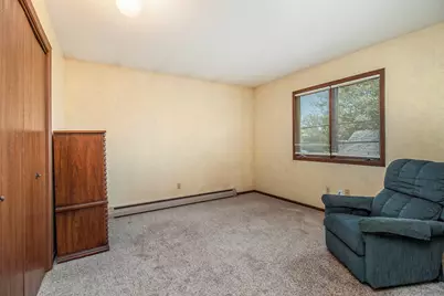 929 S Washington Avenue, Ludington, MI 49431 - Photo 22
