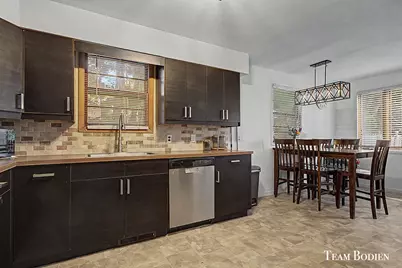 357 Mabel Street NW, Comstock Park, MI 49321 - Photo 10