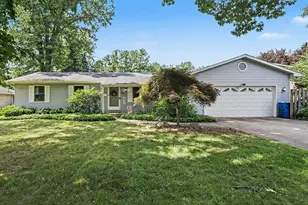 111 W Hamilton Ln, Battle Creek, MI 49015 - Photo 1