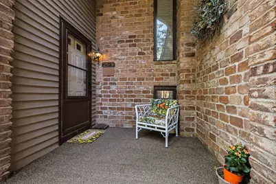 2579 Chatham Woods Drive SE, Grand Rapids, MI 49546 - Photo 4