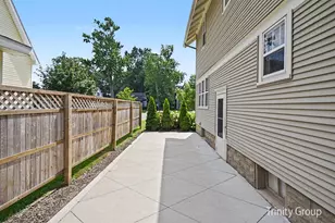 533 E Central Ave, Zeeland, MI 49464 - Photo 32