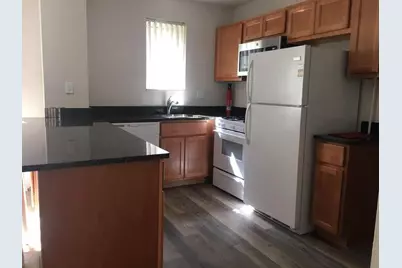 912 Oakland Avenue #4, Ann Arbor, MI 48104 - Photo 2