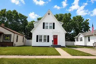 415 Surby Ave, Battle Creek, MI 49015 - Photo 1