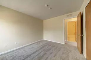 42779 Lilley Pointe Dr, Canton, MI 48187 - Photo 12