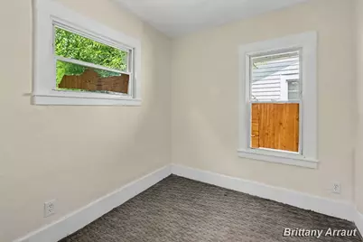 904 Riverview Avenue, Lansing, MI 48915 - Photo 12