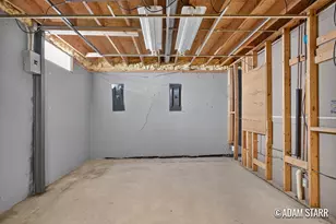 1525 Lenox Rd SE, Grand Rapids, MI 49506 - Photo 28