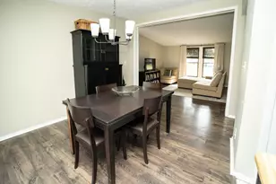 1525 Lenox Rd SE, Grand Rapids, MI 49506 - Photo 8