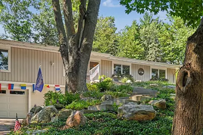 405 Slayton Avenue, Grand Haven, MI 49417 - Photo 20