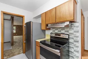 800 Magnolia St, Big Rapids, MI 49307 - Photo 12