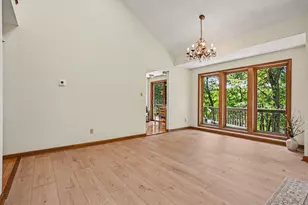 201 Scenic View Dr, Niles, MI 49120 - Photo 10