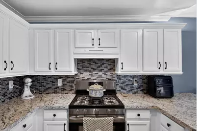 52133 Huntley Avenue, New Baltimore, MI 48047 - Photo 16
