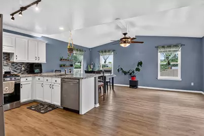 52133 Huntley Avenue, New Baltimore, MI 48047 - Photo 18