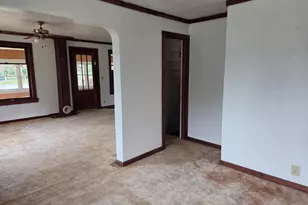 502 S Main St, Crystal, MI 48818 - Photo 6