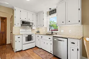 13813 Fox Trl Dr, Holland, MI 49424 - Photo 8