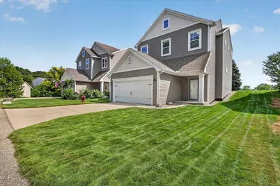 1314 Highland Hill, Lowell, MI 49331 - Photo 4