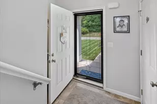 1314 Highland Hill, Lowell, MI 49331 - Photo 6