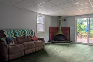 26137 Joy Rd, Dearborn Heights, MI 48127 - Photo 18