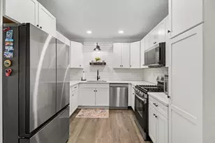 907 University Pl, Grosse Pointe, MI 48230 - Photo 10