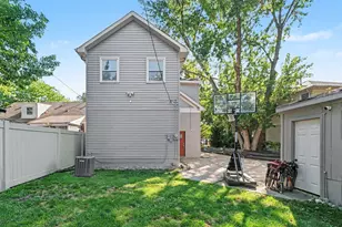 907 University Pl, Grosse Pointe, MI 48230 - Photo 24