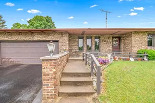 2607 Thompson St, Osseo, MI 49266 - Photo 10