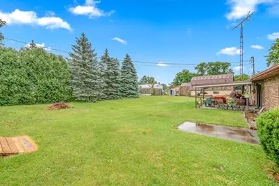 2607 Thompson Street, Osseo, MI 49266 - Photo 16