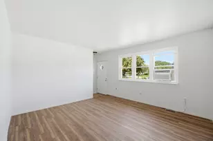 1360 Woodglen Ave, Ypsilanti, MI 48198 - Photo 14