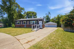 1360 Woodglen Ave, Ypsilanti, MI 48198 - Photo 2