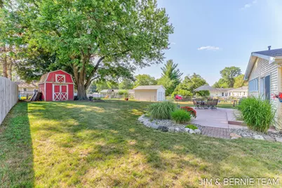 7026 Southwood Drive, Jenison, MI 49428 - Photo 48