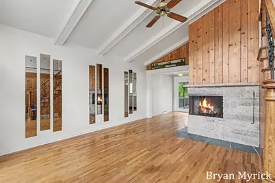 202 E 25th Street, Holland, MI 49423 - Photo 6