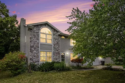 2250 Yorktown Drive SE, Kentwood, MI 49508 - Photo 2