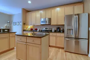 5565 Gallery Park Dr, Ann Arbor, MI 48103 - Photo 16