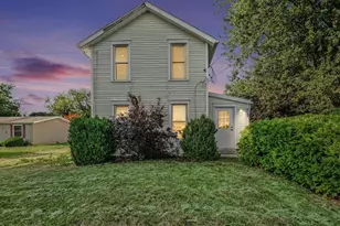 510 W Elm St, Reading, MI 49274 - Photo 2