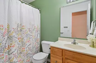 15116 Briarwood St, Grand Haven, MI 49417 - Photo 18