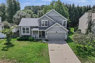 15116 Briarwood St, Grand Haven, MI 49417 - Photo 2