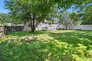 15116 Briarwood St, Grand Haven, MI 49417 - Photo 32