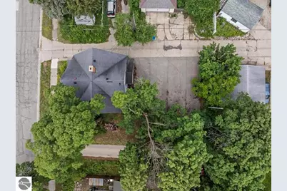 218 Cottage Street, Cadillac, MI 49601 - Photo 48