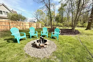 8004 Lakewood Dr, Coloma, MI 49038 - Photo 14