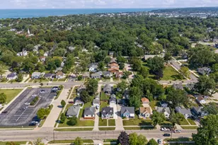905 Napier Ave, Saint Joseph, MI 49085 - Photo 36