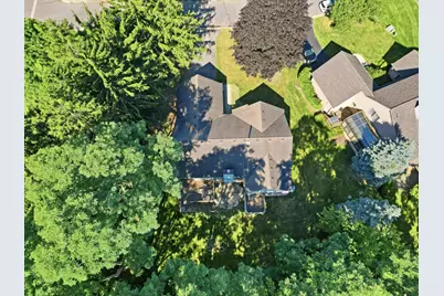 5220 Huron Hills Drive, Commerce Township, MI 48382 - Photo 42