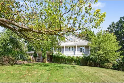 25800 Franklin Park Court, Franklin, MI 48025 - Photo 2