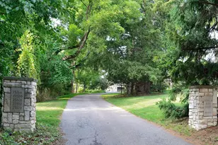 25800 Franklin Park Ct, Franklin, MI 48025 - Photo 52