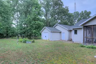 884 Nadeau Dr, Pullman, MI 49450 - Photo 8