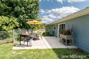 13820 E Harmony Ct NE, Sparta, MI 49345 - Photo 10