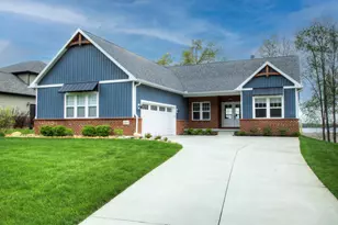 144 Bloomfield Blvd, Brooklyn, MI 49230 - Photo 1