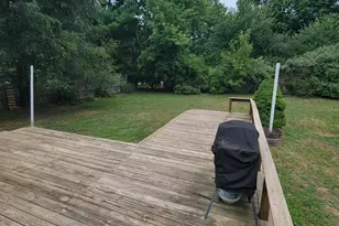 8 E Barton St, Newaygo, MI 49337 - Photo 4