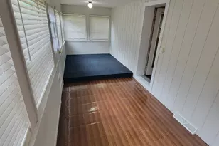 8 E Barton St, Newaygo, MI 49337 - Photo 26